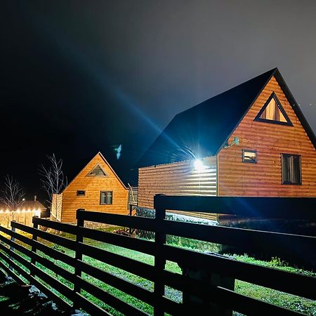 Traveler'S Cottages In Kazbegi Exterior foto