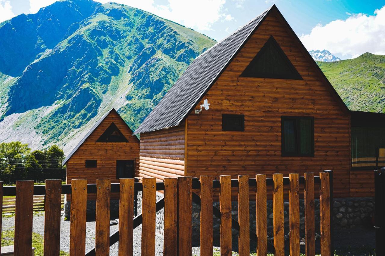 Traveler'S Cottages In Kazbegi Exterior foto