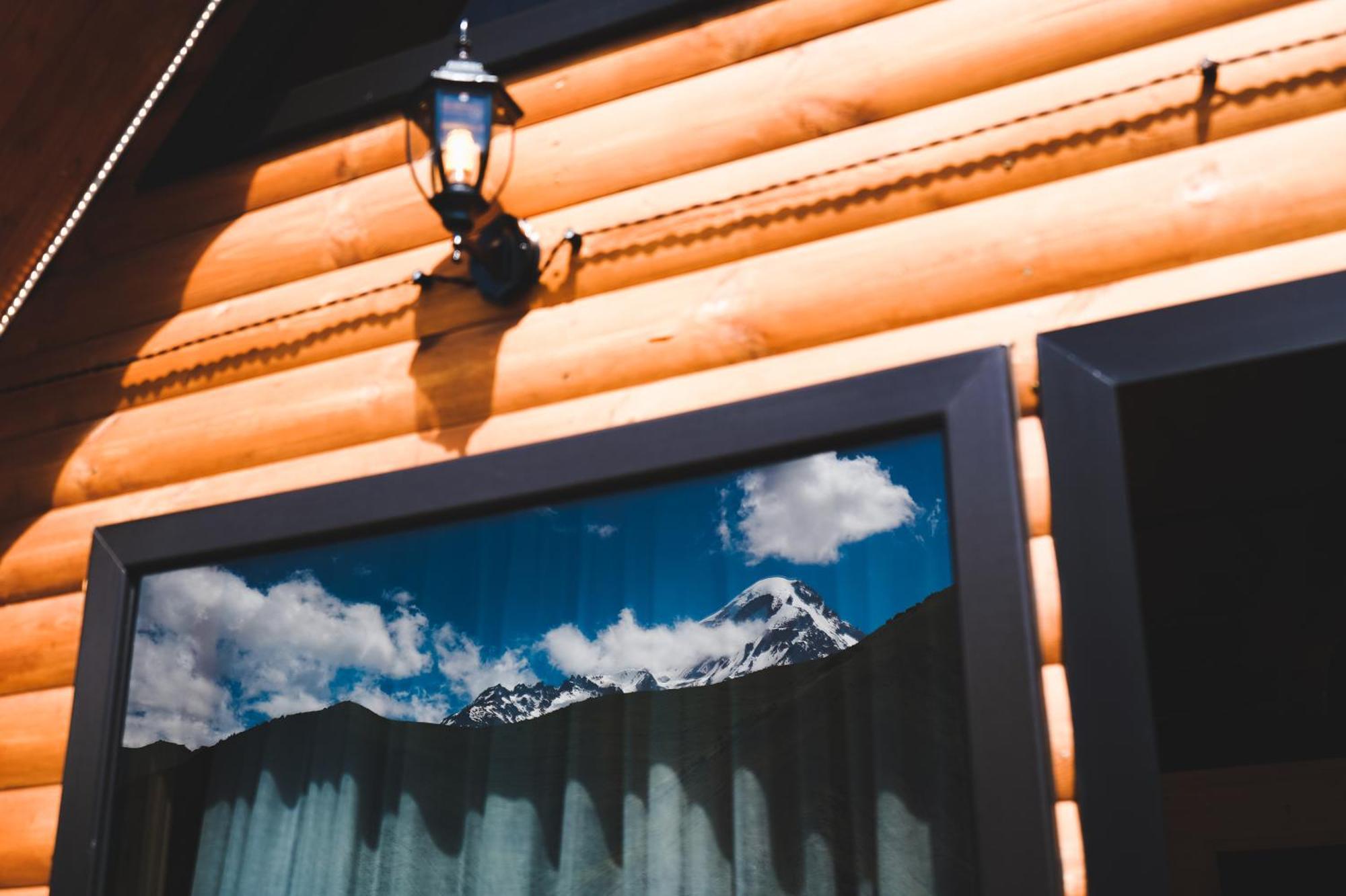 Traveler'S Cottages In Kazbegi Exterior foto